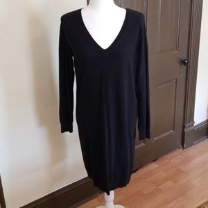 V neck sweater dress